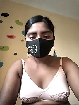 Lina-Rose online show from March 5, 2025, 12:38 am