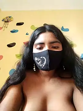 Lina-Rose online show from March 5, 2025, 3:40 am