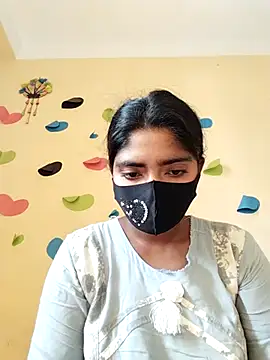 Lina-Rose online show from March 9, 2025, 7:56 am