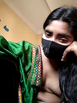 Lina-Rose online show from March 15, 2025, 10:57 am