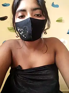 Lina-Rose online show from March 18, 2025, 4:37 am