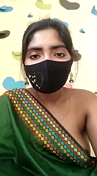 Lina-Rose online show from March 18, 2025, 8:58 am