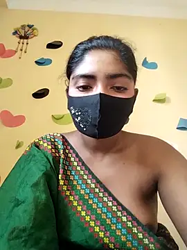 Lina-Rose online show from March 19, 2025, 10:44 am