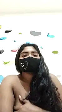 Lina-Rose online show from March 19, 2025, 1:51 pm