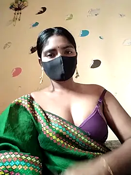 Lina-Rose online show from September 11, 2025, 1:28 am