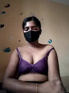 Lina-Rose online show from September 14, 2025, 2:11 am