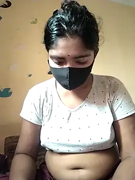 Lina-Rose online show from September 22, 2025, 4:25 am