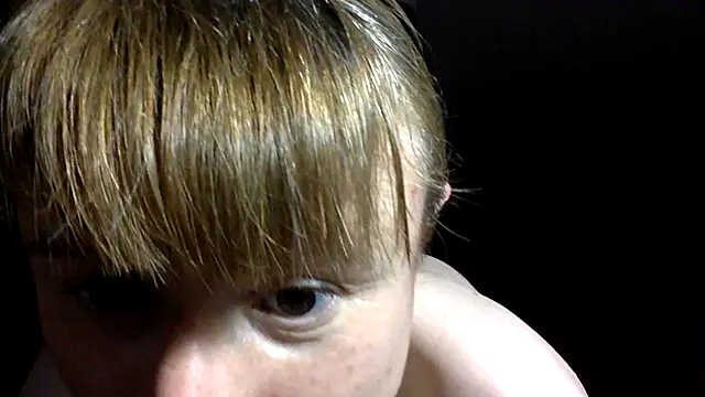 Snapshot of KlavdiaPetrivna chatting on June 1, 2026, 2:02 am KlavdiaPetrivna online show from June 1, 2026, 2:02 am