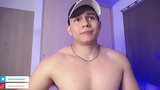 Snapshot of RoyConstance chatting on March 4, 2025, 1:23 am RoyConstance online show from March 4, 2025, 1:23 am