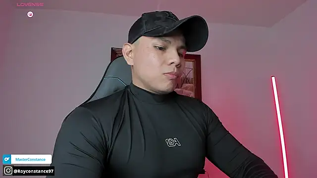 Snapshot of RoyConstance chatting on October 10, 2025, 4:11 am RoyConstance online show from October 10, 2025, 4:11 am