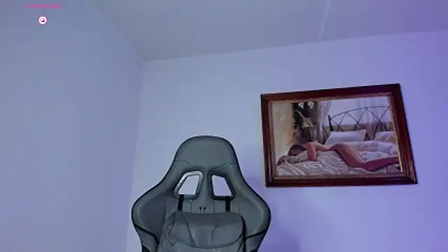 RoyConstance online show from April 16, 2026, 4:46 am