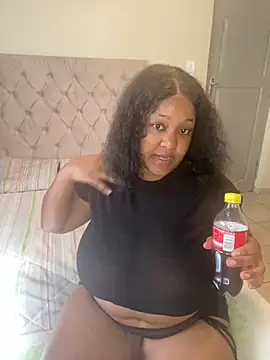 Missmoox24 online show from October 16, 2025, 12:39 pm