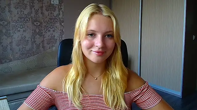 Snapshot of Milka_kiss_ chatting on August 7, 2026, 9:55 am Milka kiss online show from August 7, 2026, 9:55 am