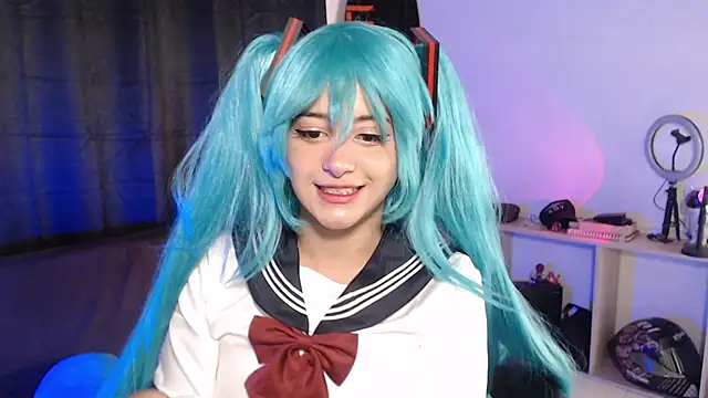 liz-beths online show from November 20, 2025, 10:31 pm