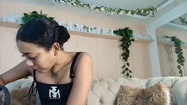 flavia cruz online show from May 16, 2026, 12:04 pm