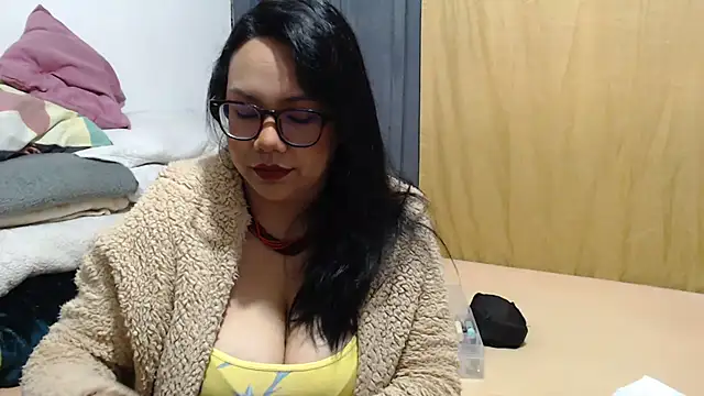 rainhavenus2024 online show from October 9, 2025, 12:58 pm