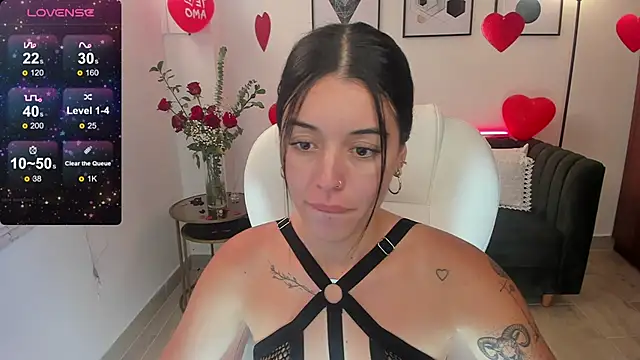 zoee jackson online show from February 17, 2025, 6:59 pm