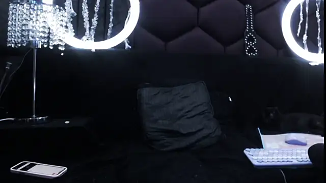 TyphoidMary online show from September 13, 2025, 3:28 am