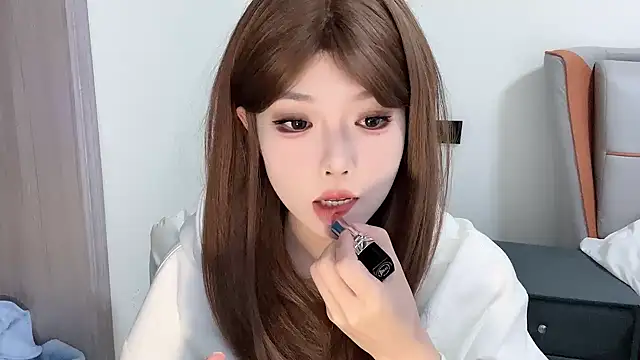 Snapshot of Q-ing chatting on February 17, 2025, 4:04 pm Q-ing online show from February 17, 2025, 4:04 pm