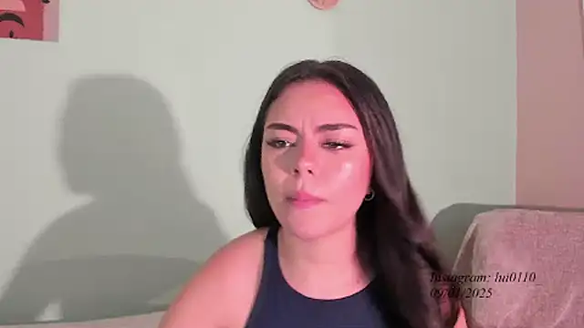 Snapshot of Luisa0110 chatting on January 9, 2025, 9:58 pm Luisa0110 online show from January 9, 2025, 9:58 pm