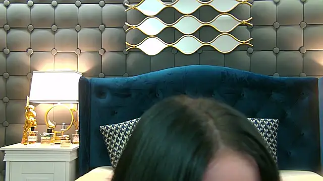 Snapshot of LeyaCass chatting on January 13, 2025, 12:13 pm LeyaCass online show from January 13, 2025, 12:13 pm
