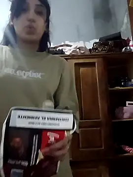 Snapshot of Katrin44a chatting on November 26, 2025, 4:13 am Katrin44a online show from November 26, 2025, 4:13 am