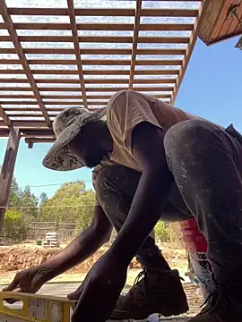 Andricastro online show from March 3, 2025, 5:39 pm