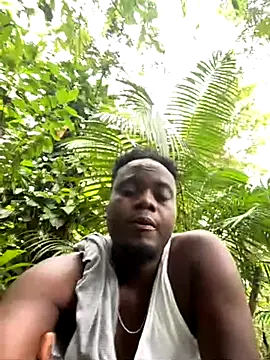 Andricastro online show from November 10, 2025, 1:43 pm