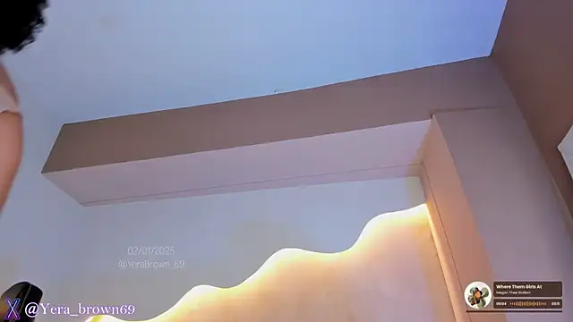 yerabrown69 online show from January 2, 2025, 12:35 pm