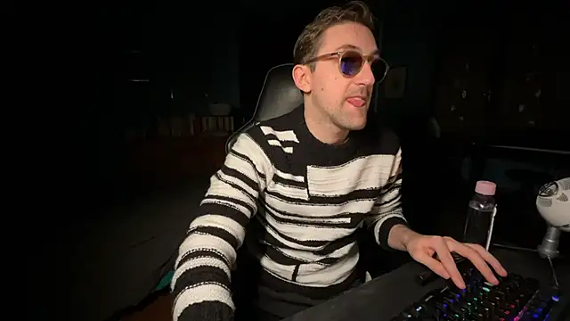 Stefisexy91 online show from September 26, 2025, 8:57 pm