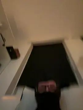 gostos  oo online show from April 14, 2026, 2:28 am