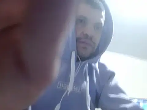 camiloking1720 online show from February 2, 2025, 9:51 am