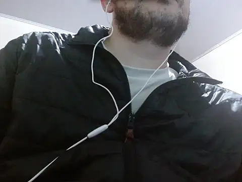 camiloking1720 online show from September 24, 2025, 5:00 am