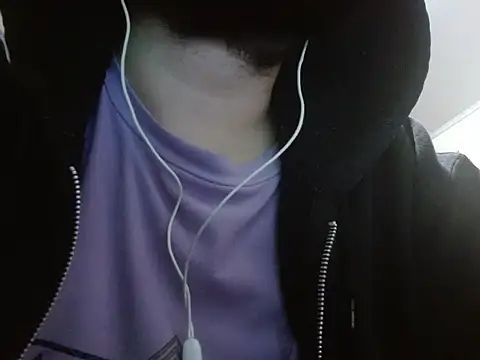 camiloking1720 online show from October 8, 2025, 4:48 pm