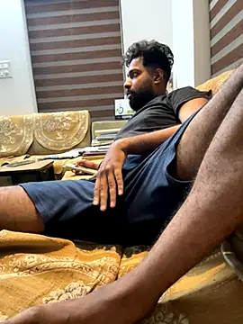 hardfukr0088 online show from October 5, 2025, 2:04 pm