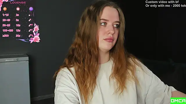 Pinku kitsune online show from March 3, 2026, 5:35 am