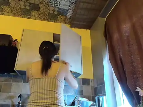 Dulce hot 23  online show from June 4, 2026, 7:58 am