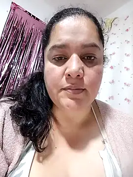 Joagorditahot online show from November 28, 2025, 9:56 am