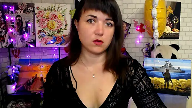 Darina M  online show from September 11, 2025, 4:34 am