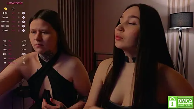 Snapshot of domDani_subMay chatting on February 19, 2025, 3:06 am domDani subMay online show from February 19, 2025, 3:06 am