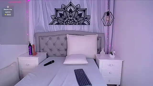 Ariana ceballos online show from February 13, 2025, 11:39 am