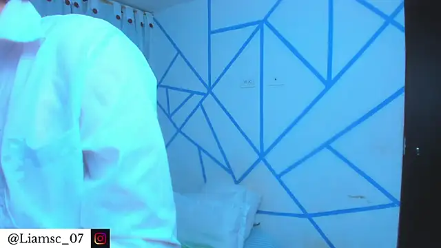 liam scott77 online show from February 2, 2026, 12:53 am