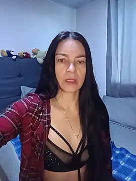 renata hot1 online show from May 29, 2026, 10:08 pm