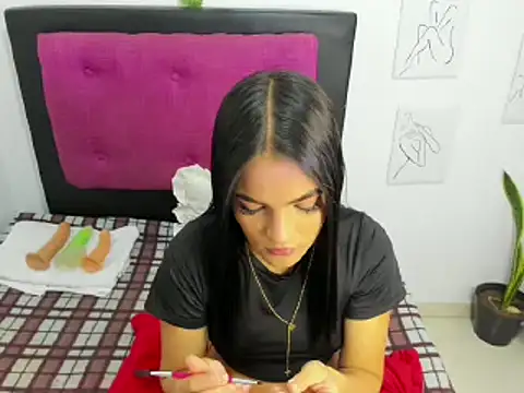 AlondraFoxx online show from September 11, 2025, 2:55 am