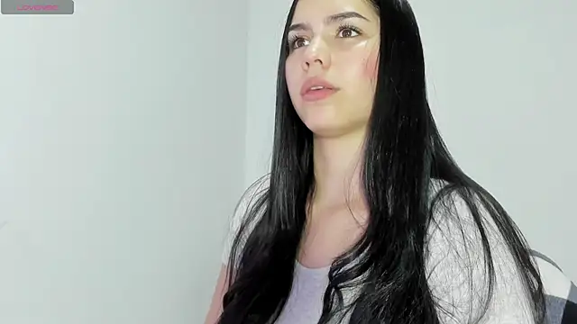 Natasha su  online show from February 19, 2025, 1:18 am