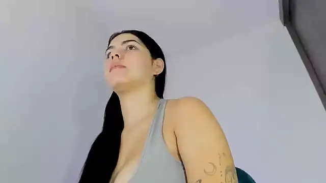 Natasha su  online show from September 24, 2025, 3:10 am