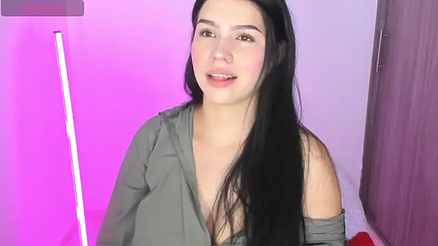 Natasha su  online show from January 18, 2026, 4:27 am