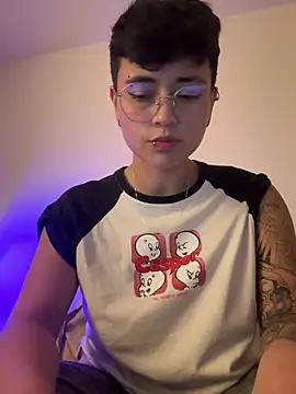 Ashley Chriss online show from February 20, 2025, 12:19 am