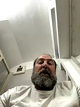 Snapshot of ros217 chatting on November 7, 2025, 3:12 pm ros217 online show from November 7, 2025, 3:12 pm