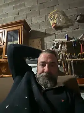 Snapshot of ros217 chatting on November 14, 2025, 5:44 pm ros217 online show from November 14, 2025, 5:44 pm